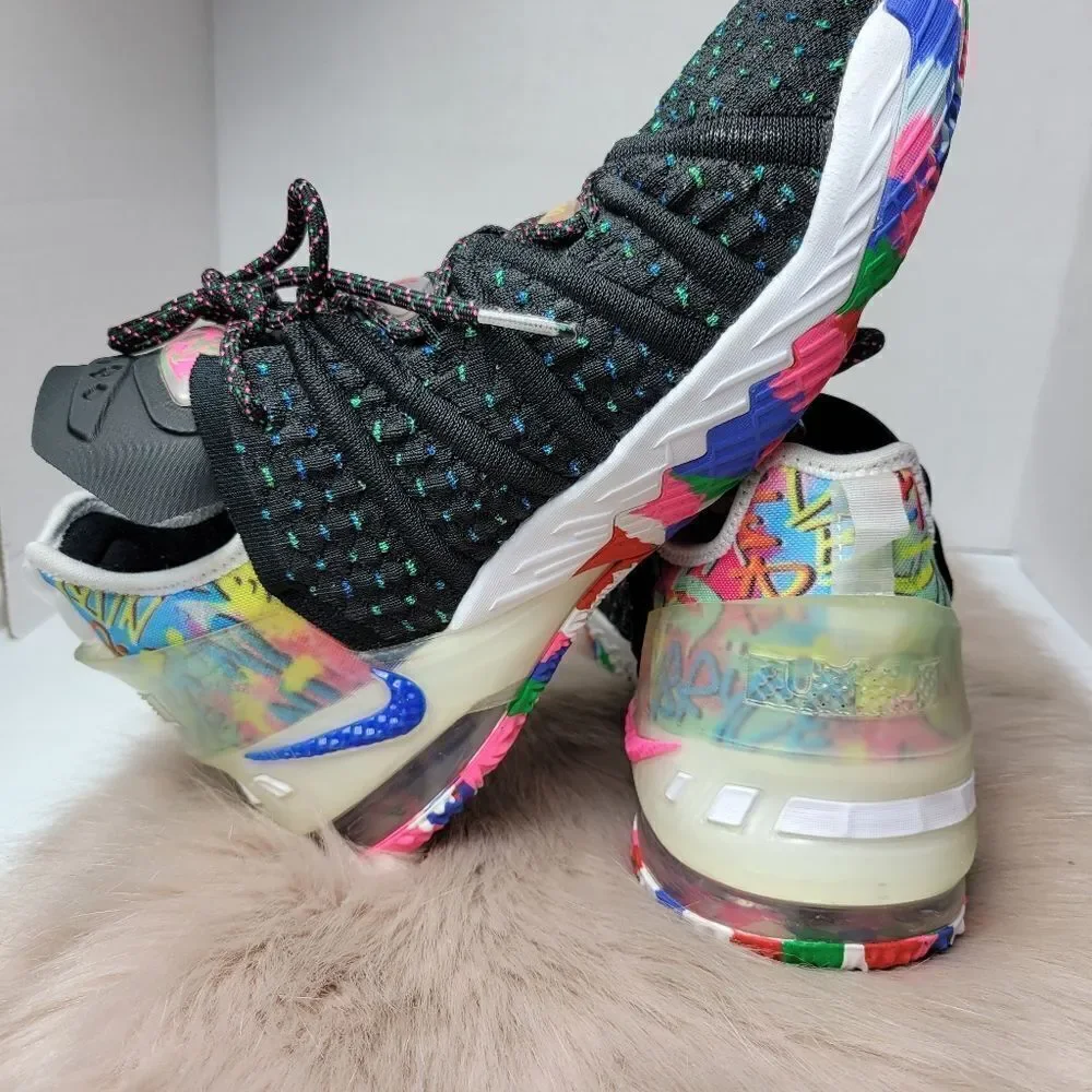 Nike mens lebron